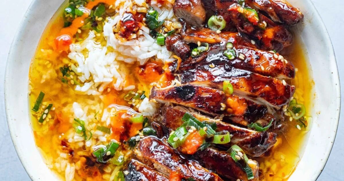 Caramelised Soy Chicken in Garlic-Ginger Broth