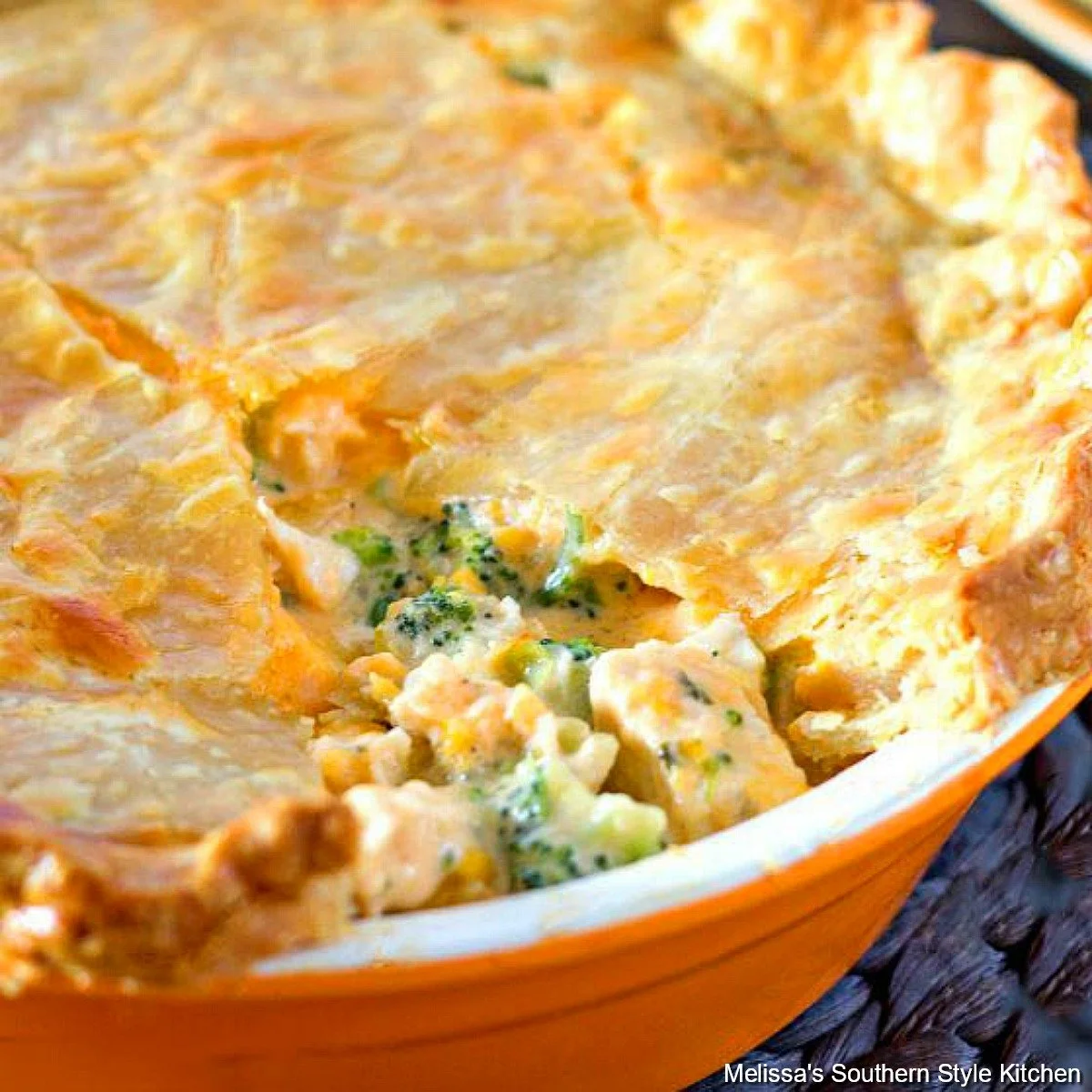 Creamy Broccoli Cheddar Chicken Pot Pie