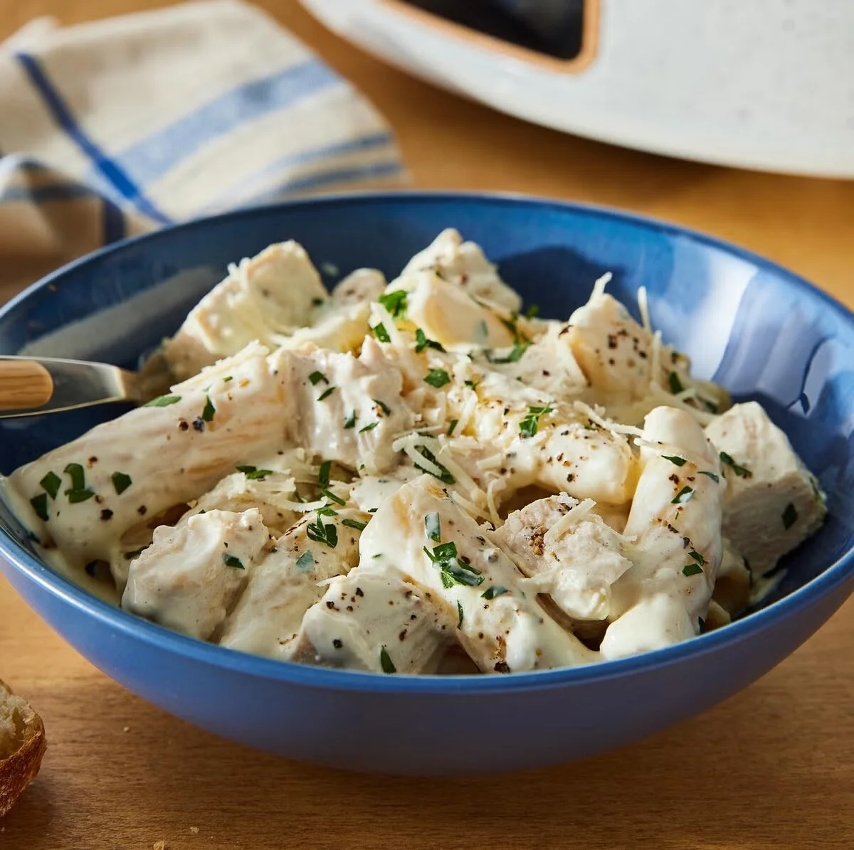 Creamy Chicken Alfredo Crockpot