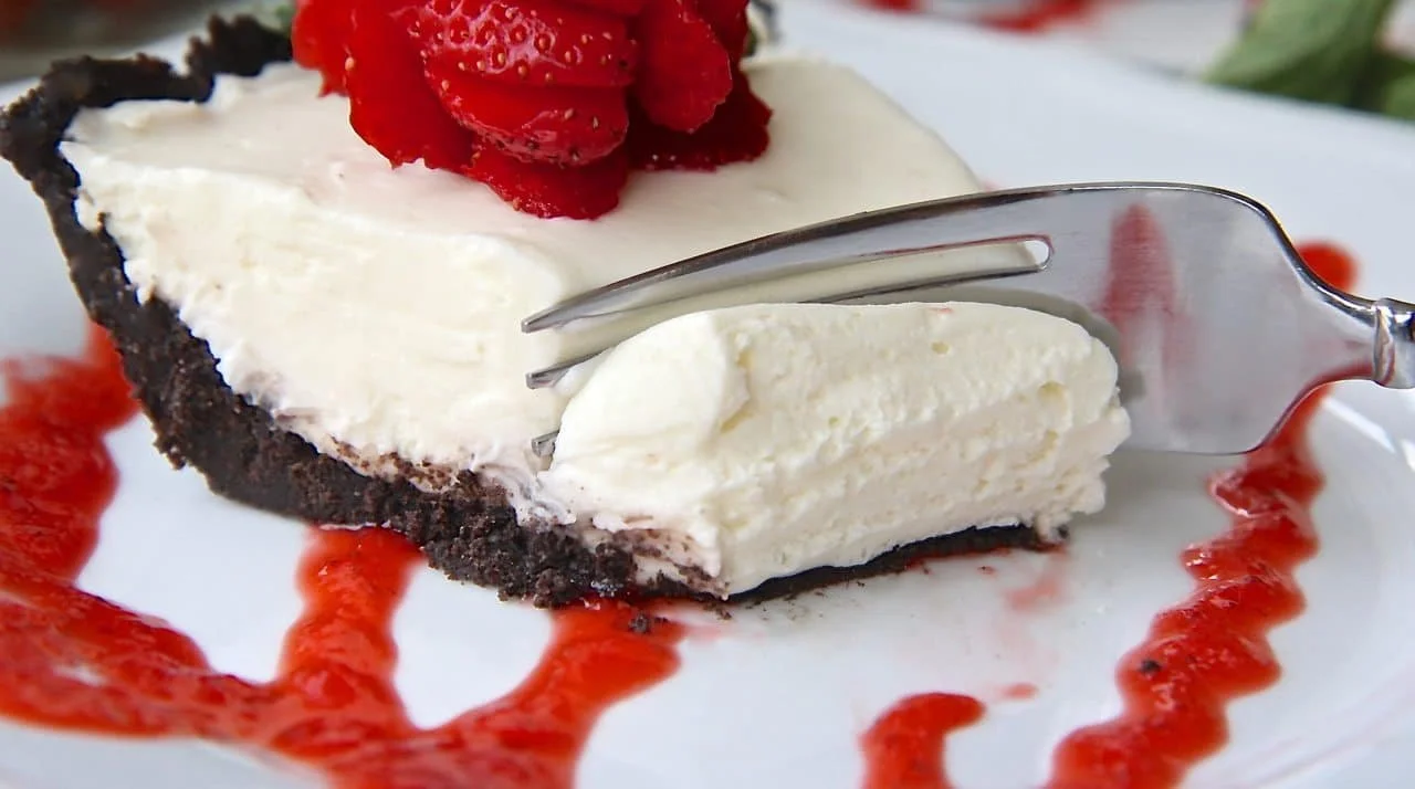 Creamy No-Bake White Chocolate Cheesecake