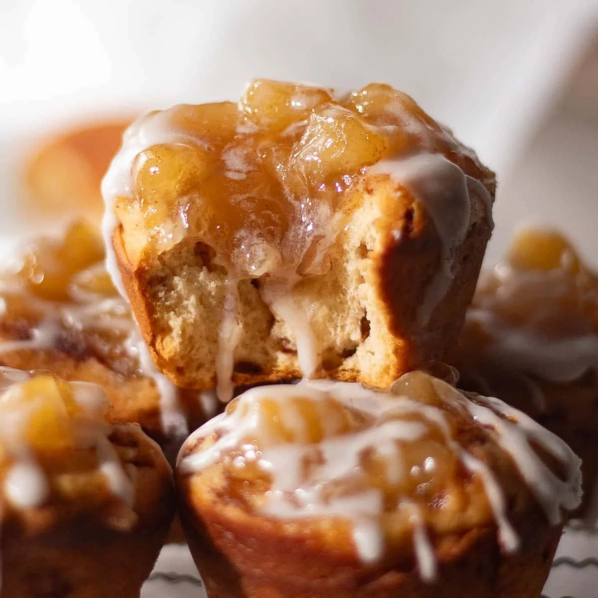 Easy 2-Ingredient Cinnamon Roll Apple Pies