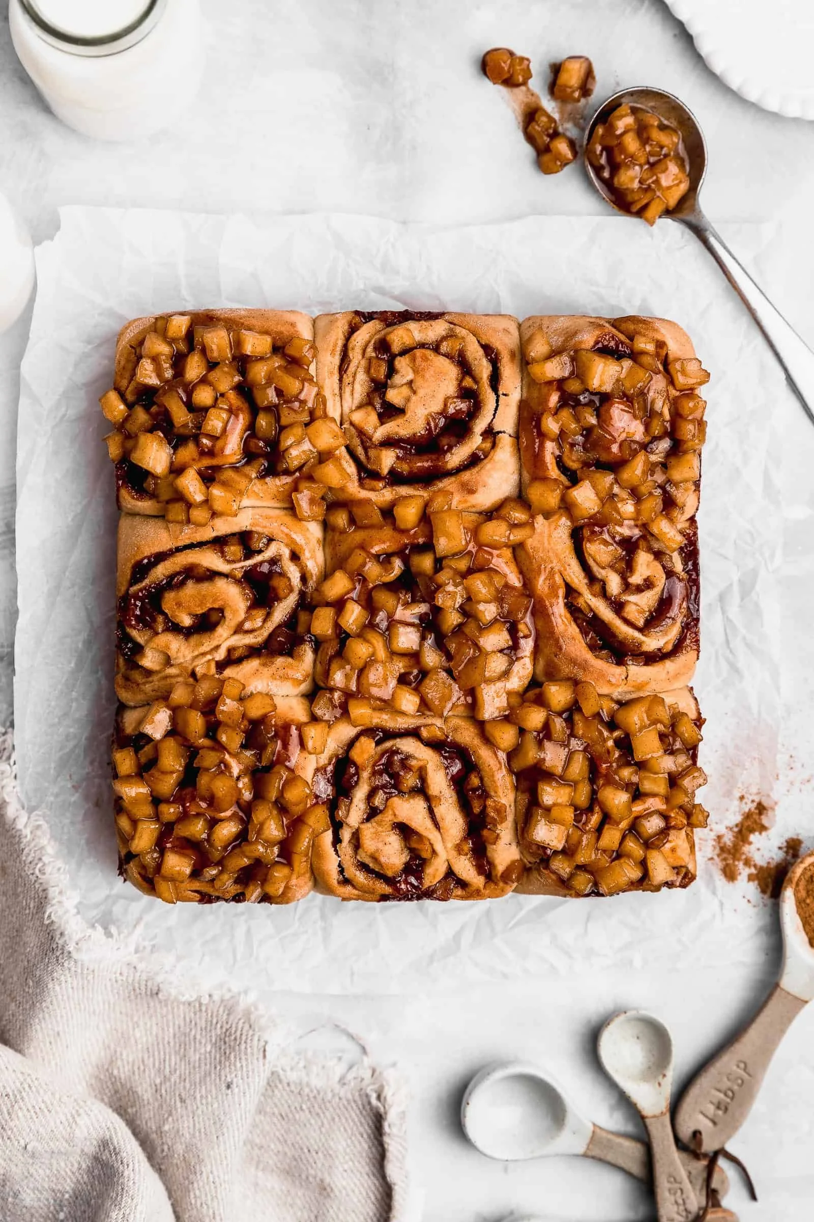 Golden Apple Pie Swirl Rolls