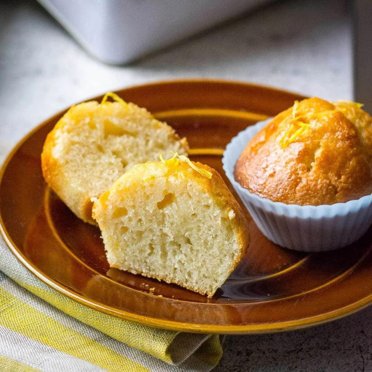 Lemon Sourdough Muffins