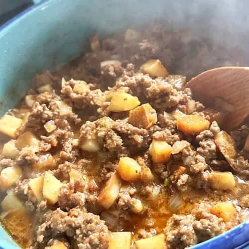 Mom’s Ground Beef with Potatoes