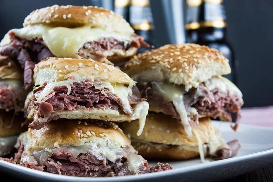 Roast Beef Sliders with Horseradish Sauce